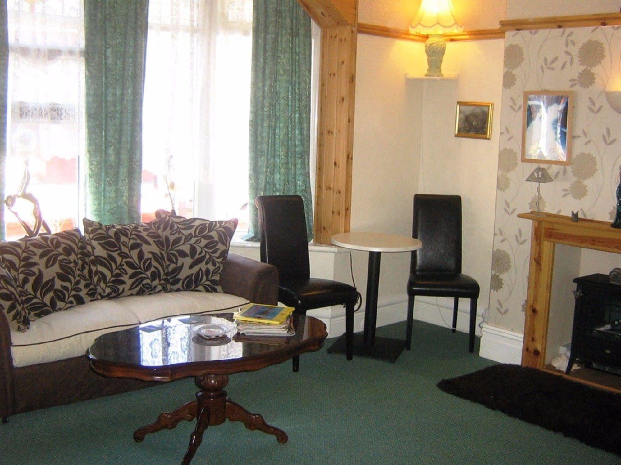 Ellan Vannin Guest House - Blackpool, Blackpool